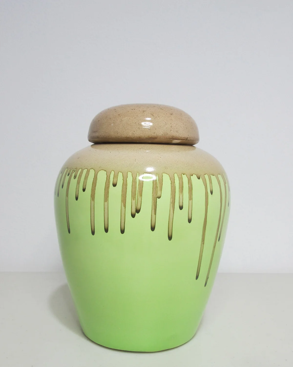 Coconut Clay Urn