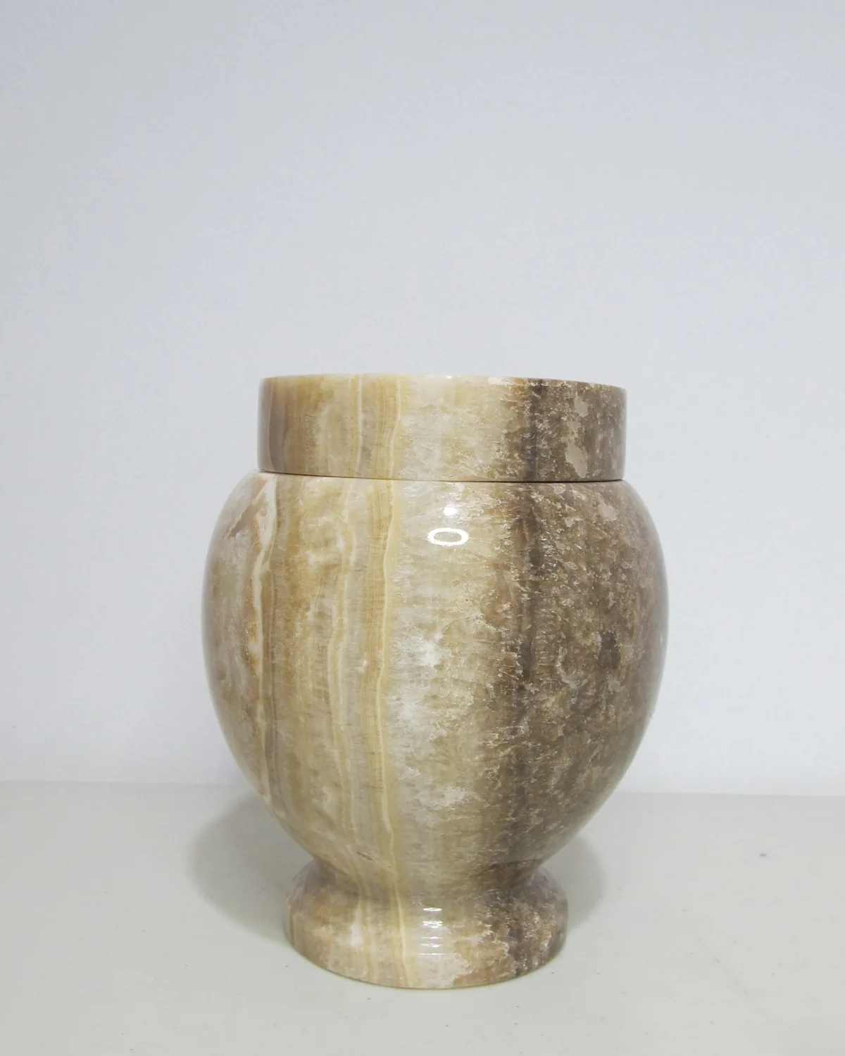 Elegant Onyx
