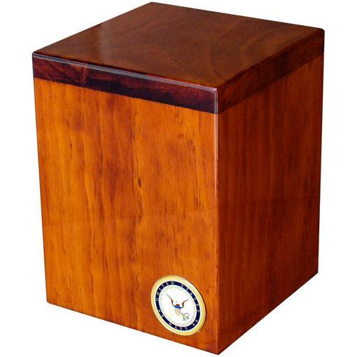 Serenity Patriotic Small Applique Wood Urn