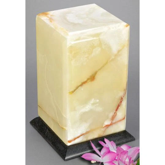 Simplicity Onyx Urn